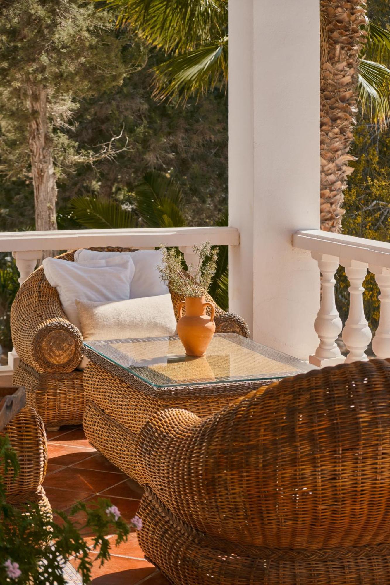 Sant Francesc de s'Estany Villa B&M Experience מראה חיצוני תמונה